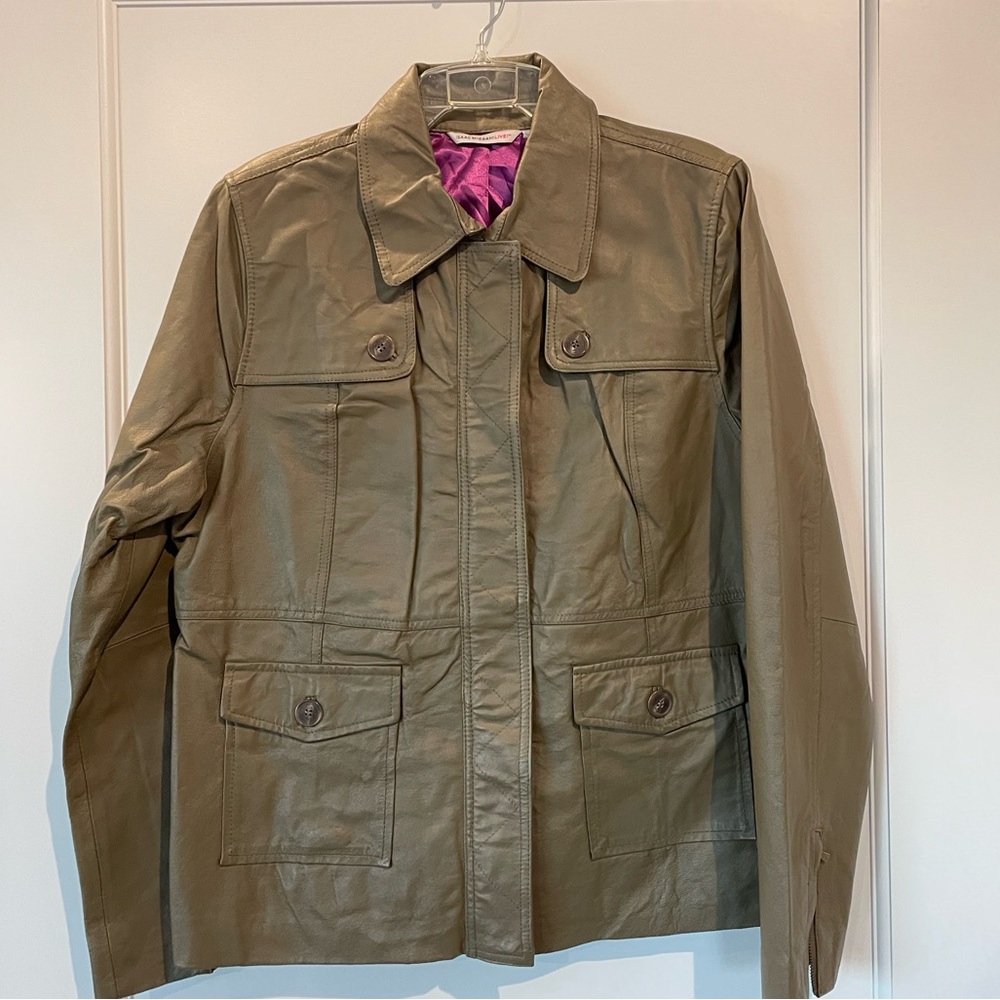 Isaac Mizrahi Live! Women’s Leather Jacket (size L)